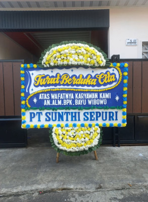 Papan Bunga Duka di Huta Padang
