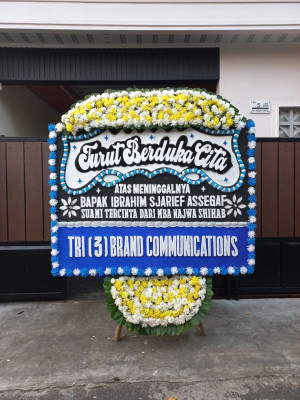 Papan Bunga Duka di Huta Padang